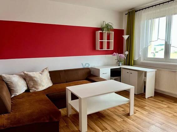 Prodej bytu 3+1 v Trhových Svinech, ul. Budovatelská 913, 64,5 m2 - vicek-reality.cz