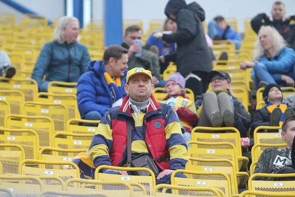 FOTO: Jásali jste v neděli na Stínadlech? Najděte se na fotkách
