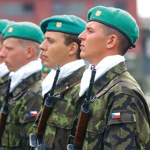 Policie odložila vyšetřování vojenských ubytoven