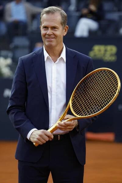 Stefan Edberg erhält 2023 in Rom den "Golden Racket Award"