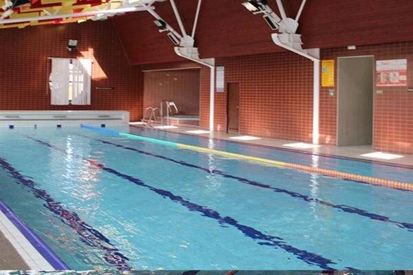 Plavecký bazén - Sportoviště města Hlinska foto 1