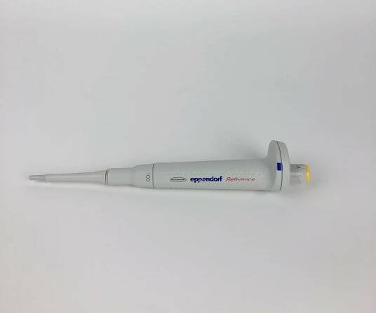 Eppendorf Reference Pipette 100