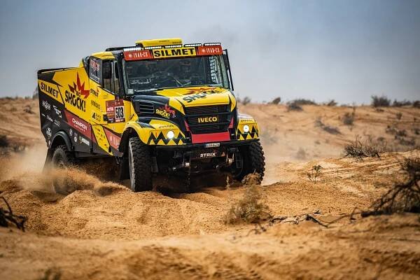 Iveco Martina Macíka v 10. etapě Dakar 2021