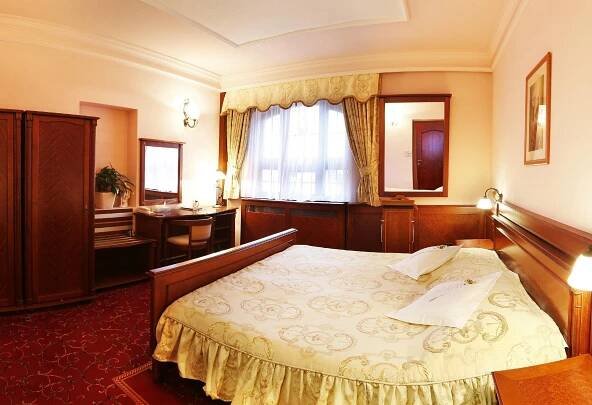 Hotel AGH, Rožnov pod Radhoštěm | Hotel.cz