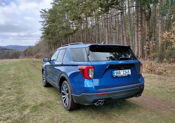 Test Ford Explorer 3.0 V6 EcoBoost PHEV ST Line | Autojournal.cz