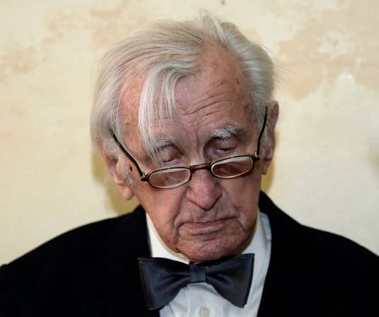 V 95 letech zemřel historik umění František Dvořák. Věnoval se Zrzavému i Bornovi