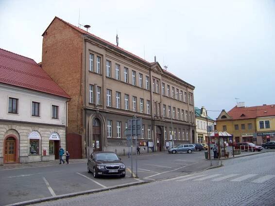 Category:Náměstí Smiřických (Kostelec nad Černými lesy) - Wikimedia Commons