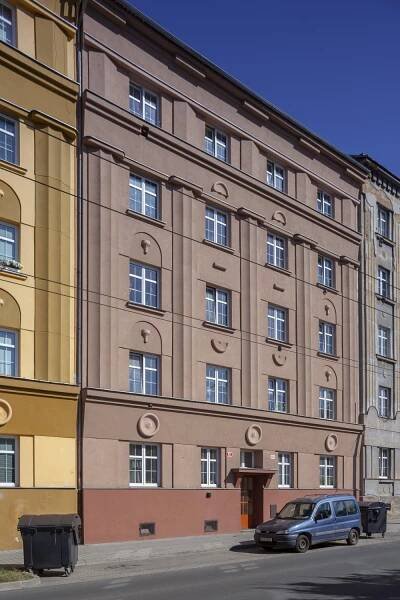 Nájemní domy města Plzně a Dělnického stavebního a podnikatelského družstva | Objekty | Plzeňský architektonický manuál