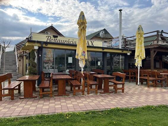 Reštaurácia MAX Podhájska – tradičné jedlá a bufet