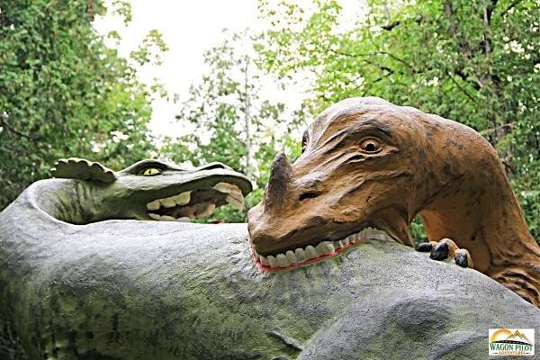 Dinosaur Gardens © R. Christensen