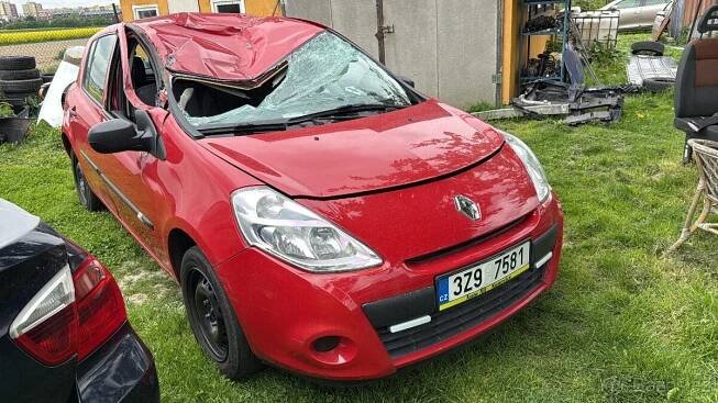 Náhradní díly Renault Clio 3 1.2 48kw 73 000 km