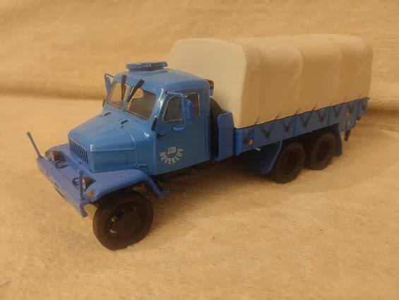 Praga V3S 1:43