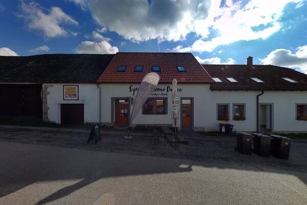 STATEK HORNÍ DVORCE, s.r.o. foto 1