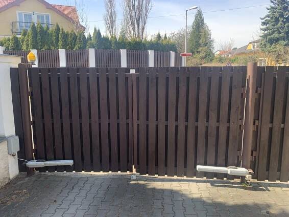 Poptávám: opravu vjezdové brány RD | ePoptávka.cz