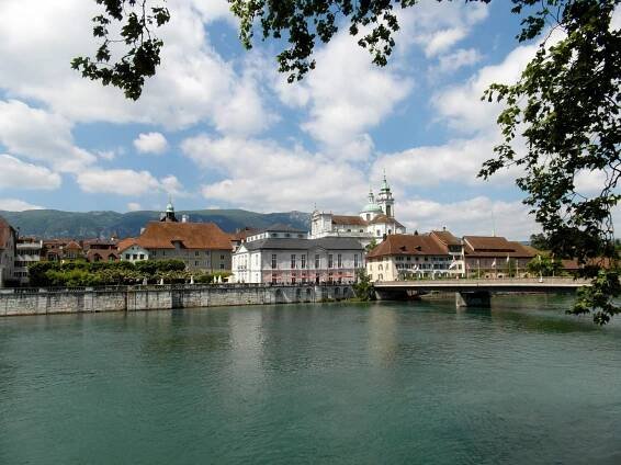 Life in Switzerland - Ali on Switzerland