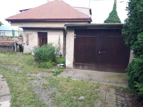 Prodej 3/4 spoluvlastnického podílu vlastnictví RD, včetně pozemku - EVROPA realitní kancelář