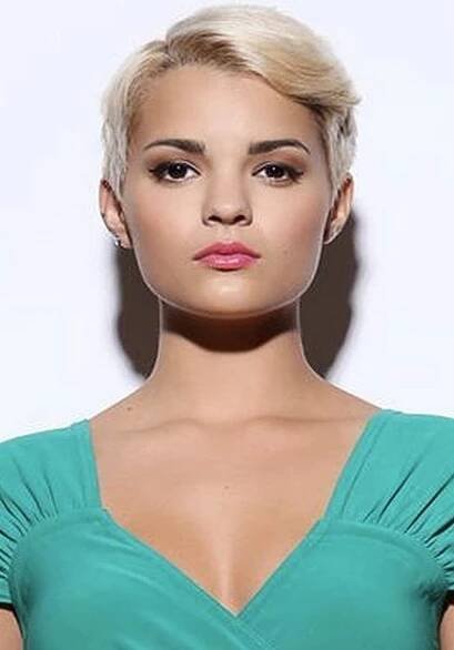 Brianna Hildebrand fotka