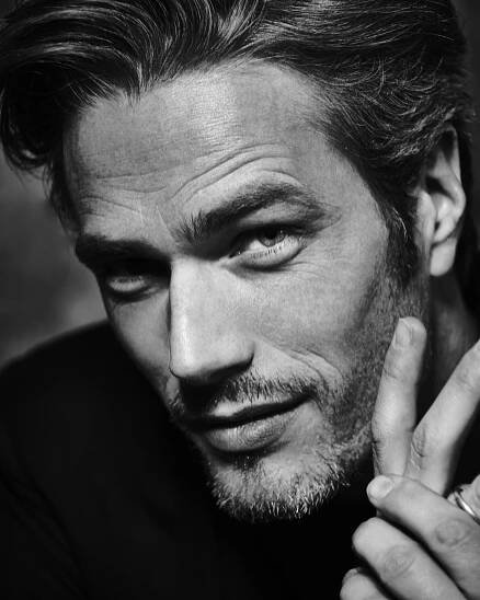 BENOIT MARECHAL / MODELS | THEMODERNMAN.EU