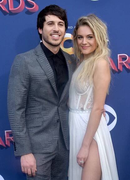 Kelsea Ballerini and Morgan Evans' Relationship Timeline: Photos
