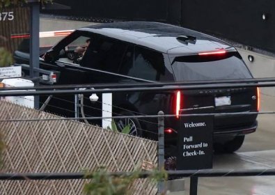 Prince Harry’s personal Range Rover was seen arriving at LAX