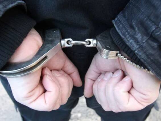 Policisté na Děčínsku o víkendu zadrželi tři osoby v celostátním pátrání