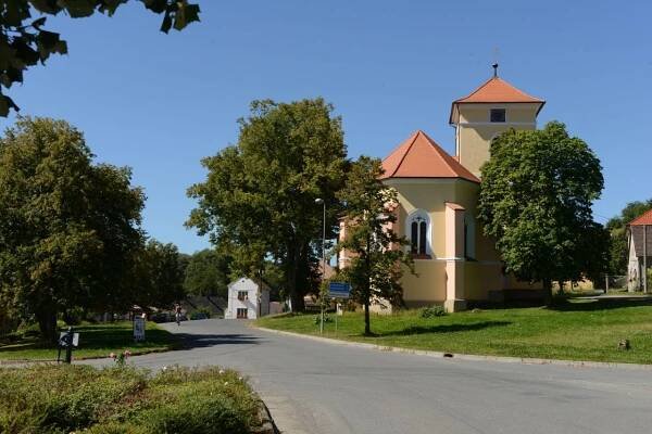 Obec Všeruby