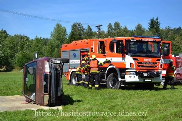 SDH Jedovnice | Výročí SDH Ostrov u Macochy