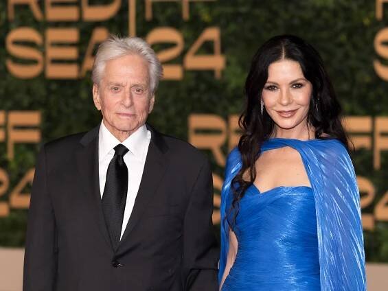 GettyImages-2188421212 where-do-catherine-zeta-jones-and-michael-douglas-live-inside-their-homes