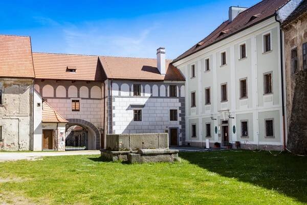Městečko, které láká na impozantní klášter i unikátní muzeum | Zprávy | Tiscali.cz