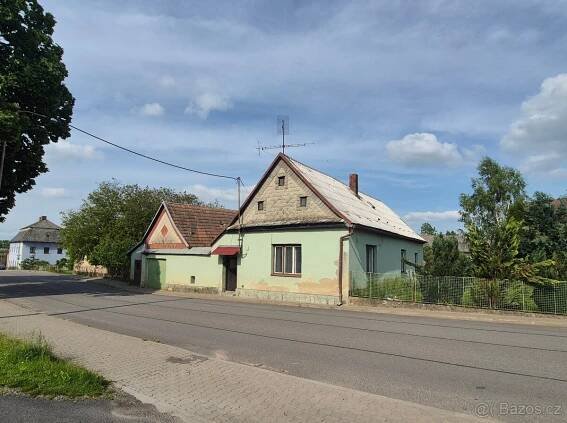 Pronájem RD s garáží a zahradou v Baníně u Svitav - Svitavy