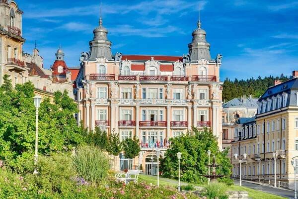 See the Best Czech Spa Towns in the World, Beginning in Karlovy Vary
