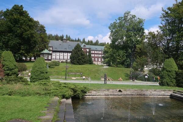 Soubor:Karlova Studánka, Libuše.jpg – Wikipedie