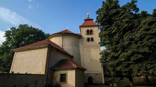 Nic staršího v Česku nestojí. Do rotundy v Budči chodil i svatý Václav