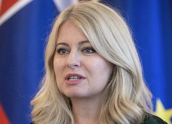ČAPUTOVÁ MÁ ROVNAKÉ VYZNAMENANIE AKO MUSSOLINI