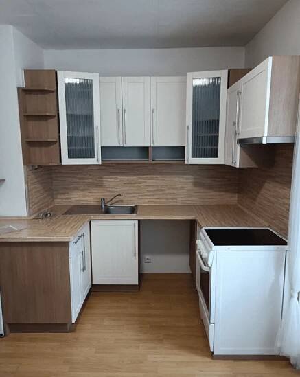 Pronájem bytu 1+kk - Krnov• bez RK • bez provize