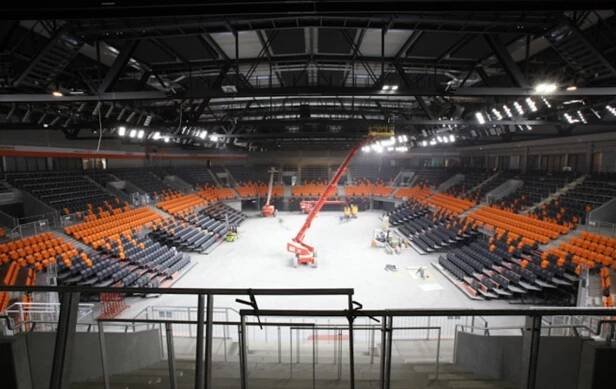Bau des Innenraums der ratiopharm arena