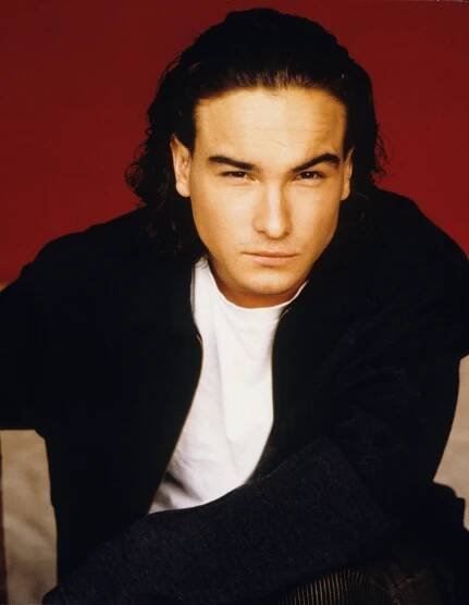 Roseanne - Promo - Johnny Galecki