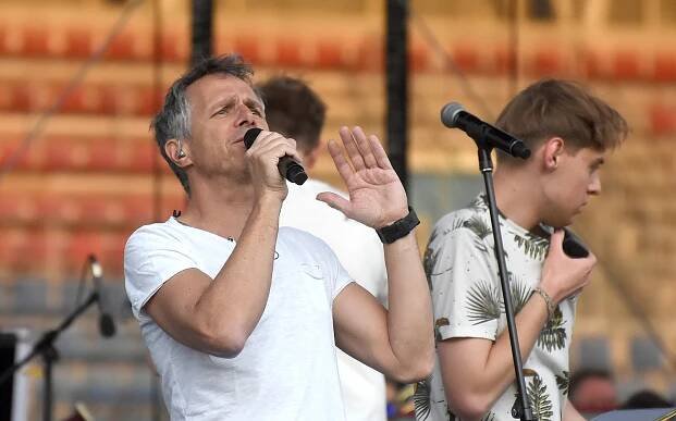 Výjimečný koncert v Letňáku. Na podporu filharmoniků vystoupí Ledecký i Pecková