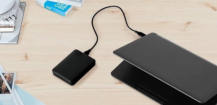 Externí pevný disk 2,5" Western Digital Elements Portable SE 2TB (WDBEPK0020BBK-WESN)… | DATART