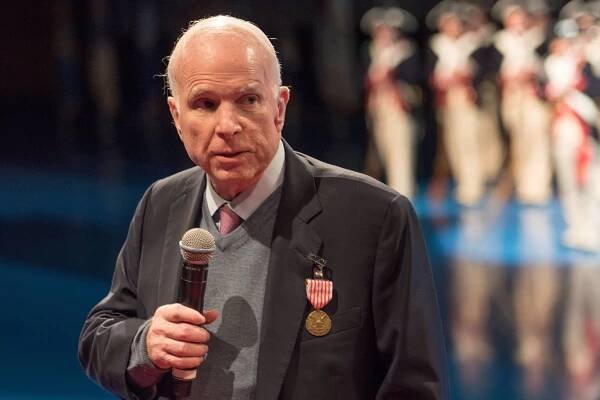 Foto k tématu John McCain