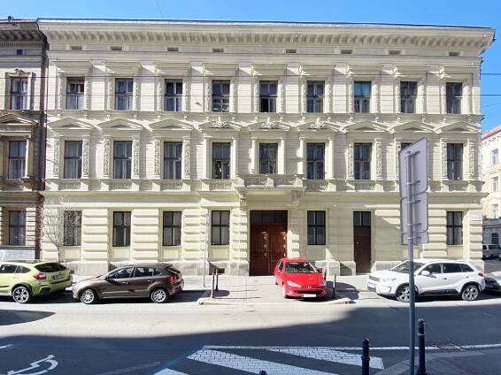 Realitní služby - Architektonická a realitní kancelář v Brně — RAIS