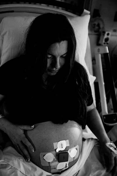 La Mirada Birth Photographer & Doula