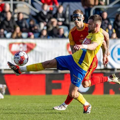 Velká paráda v Opavě. Slezané postupují do semifinále MOL Cup, fandil i Kozub