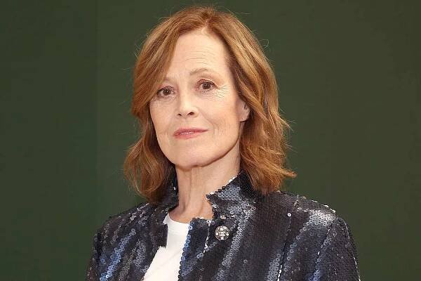 Sigourney Weaver Says Playing a Teenager in Avatar 2 Was 'the Biggest Stretch' of Her Career