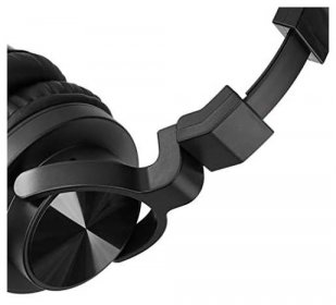 Amazon-Basics-Over-Ear-Studio-Monitor-Headphones-Black
