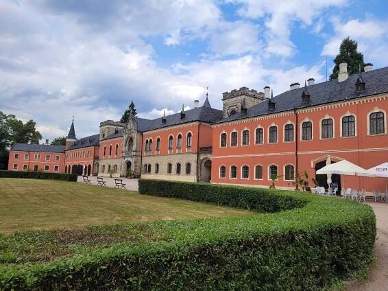 Zámek Sychrov | TuristickaMapa.cz