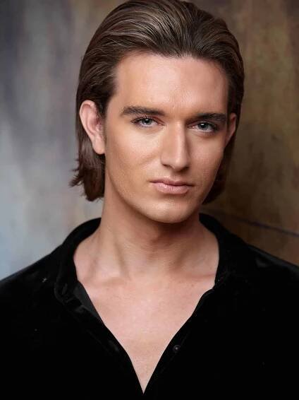 headshots-for-business-actors-social-media