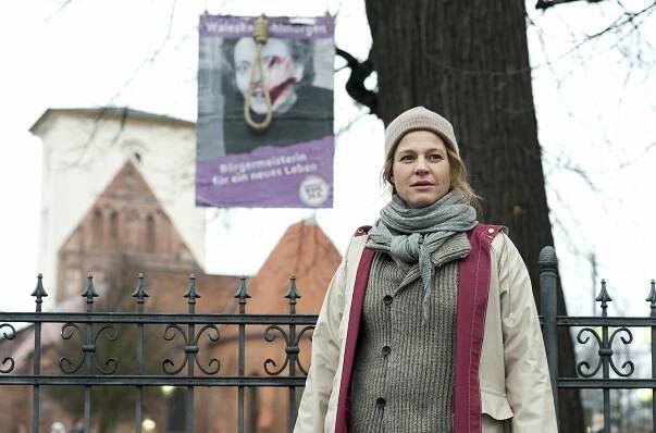 Volejte policii 110 - Demokratie stirbt in Finsternis - Z filmu - Maria Simon