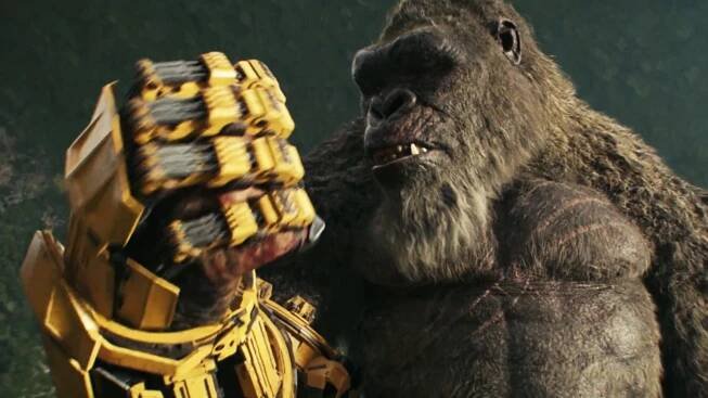 Vylepšený Kong a růžová Godzilla jdou do akce. V epickém novém traileru ničí i pyramidy