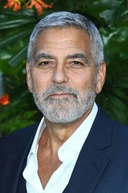 Fešák George Clooney s Jáklem také spolupracuje. Přiveze ho producent do Karlových Varů?